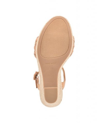 Women's Hosana Casual Round Toe Wedge Sandals White $34.88 Shoes