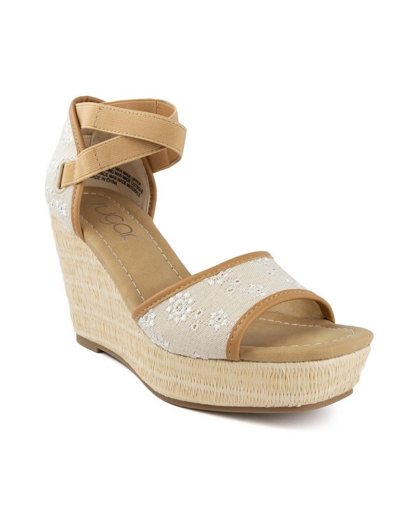 Women's Harlow Wedge Sandals White $18.49 Shoes