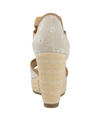 Women's Harlow Wedge Sandals White $18.49 Shoes