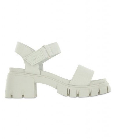 Women's Skyler Round Toe Sandal Ivory/Cream $41.40 Shoes