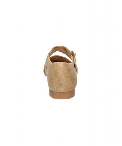 Women's Maddie Flats Natural $48.00 Shoes