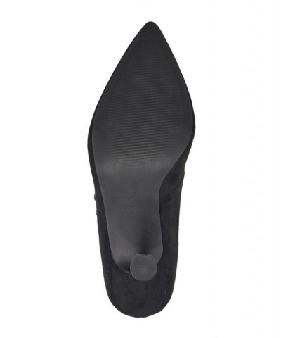 Women's Sicily Closed Toe Pumps Black $44.10 Shoes